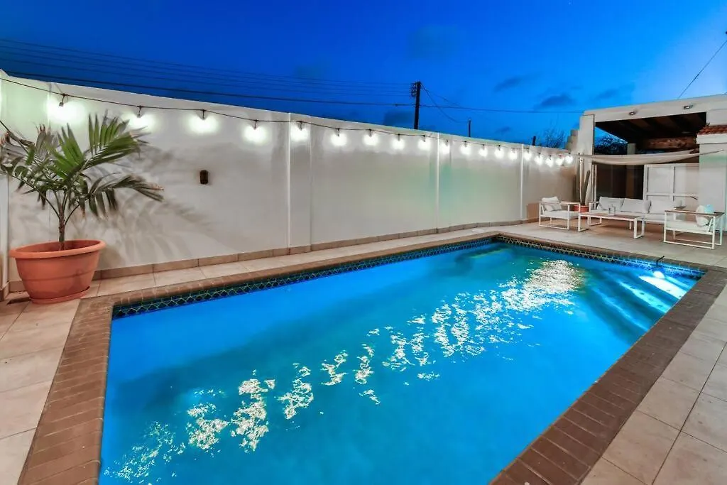 Villa Pos Abao Palm Beach Tatil Evi