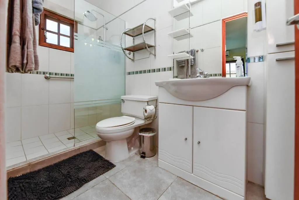Villa Pos Abao Palm Beach Tatil Evi