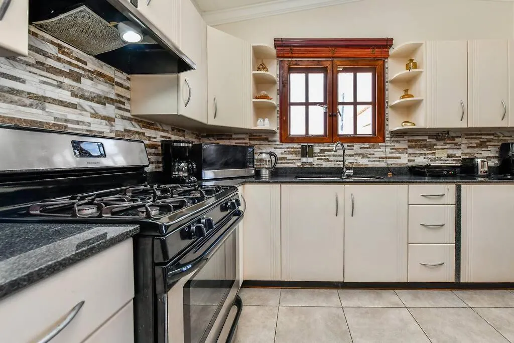 Ferienhaus Villa Pos Abao Palm Beach Aruba