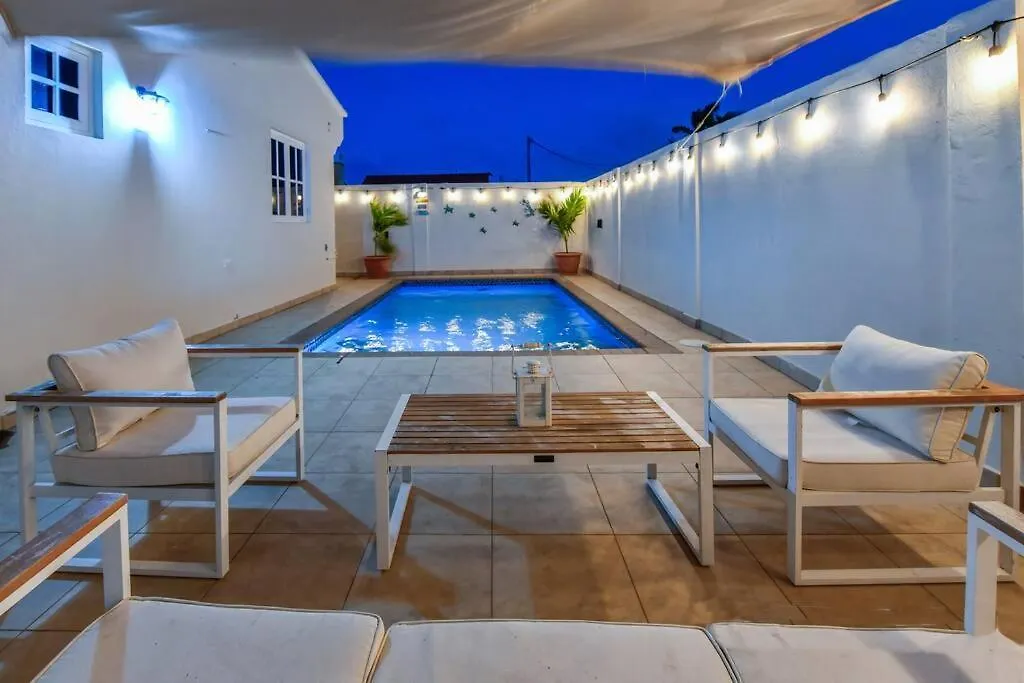 Ferienhaus Villa Pos Abao Palm Beach